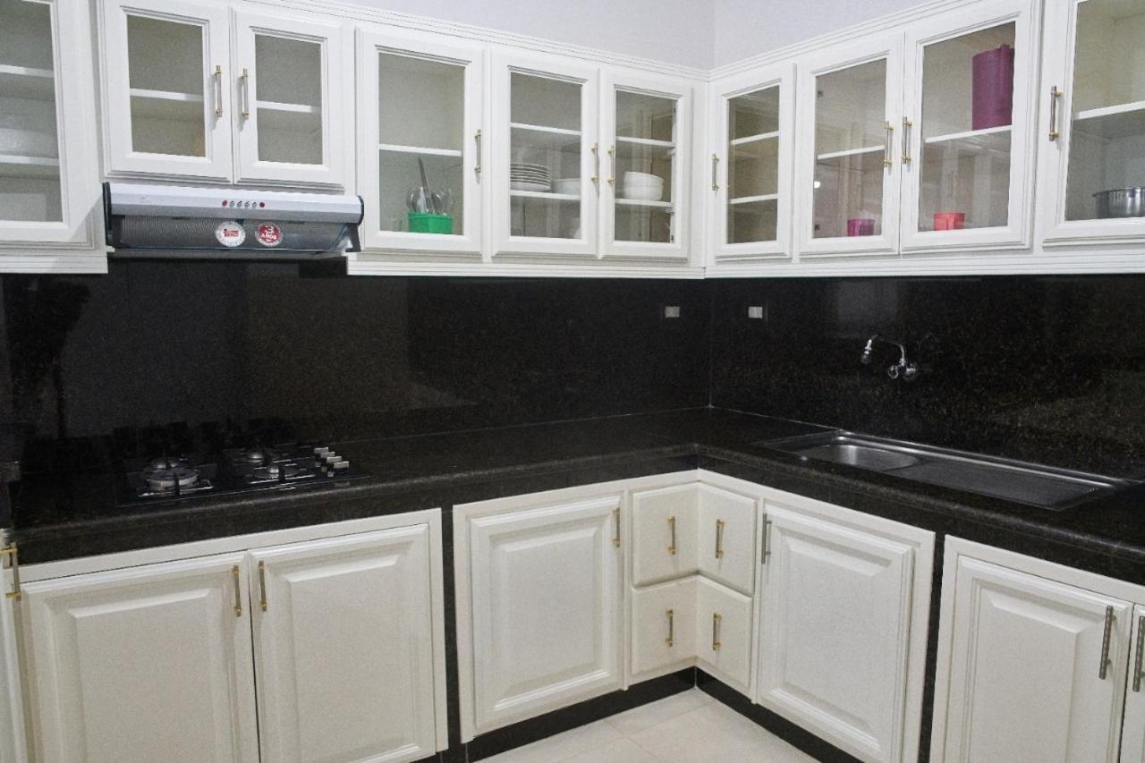 Departamentos Marcecilia De 2 Y 3 Habitaciones En El Centro De Manta Eksteriør bilde