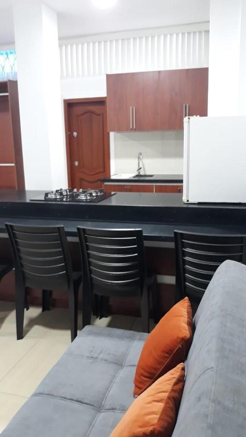 Departamentos Marcecilia De 2 Y 3 Habitaciones En El Centro De Manta Eksteriør bilde